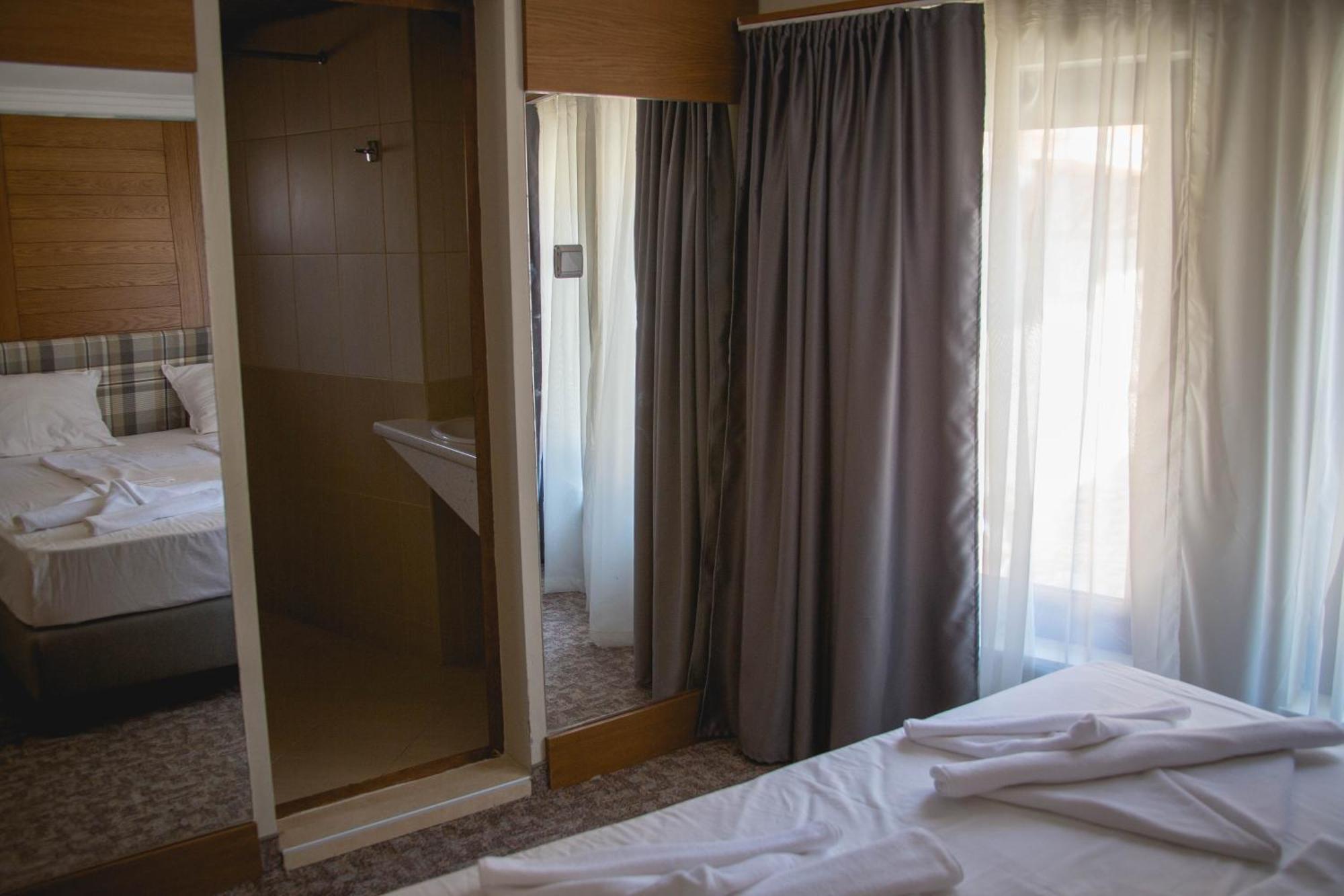 Prince Cyril Hotel Nesebar Ngoại thất bức ảnh